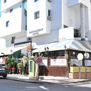 East West *** Casablanca